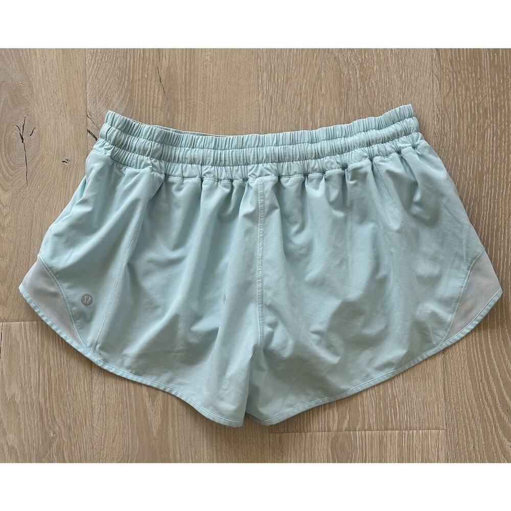 Lululemon Hotty Hot Shorts Lined 2.5" - Picture 8 of 11